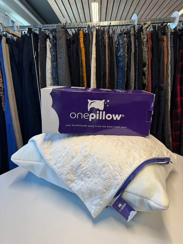 OnePillow® Commits to Sustainable Sleep with Donation to Ommen Clothing Bank - OnePillow
